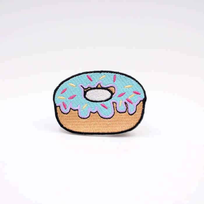 Embroidered-patches-doghnut-1